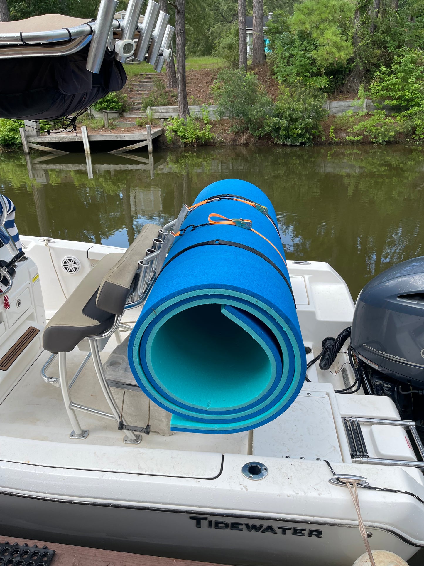 Floating Water Mat/Pad Storage/Carry Rack for Center Console Boats-Your Color Choice